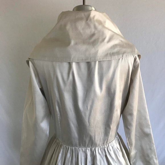 1990s Silver Silk Avant Garde Designer Party Dress - Catherine Regehr - Picture 4 of 9